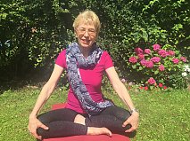 Yogalehrerin Stephanie Schriek