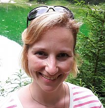 Yogalehrerin Katrin Eggert