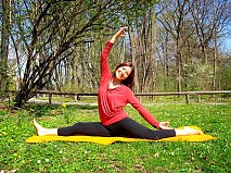 Yogalehrerin Lena-Katrin Hösch