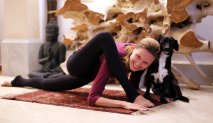 Janica Zimmermann begleitet Sie besonders als Einsteiger in einen sanften Start der Yogapraxis
