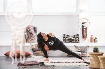 NEUE WEGE Yogalehrerin Shabnam Faltenbacher