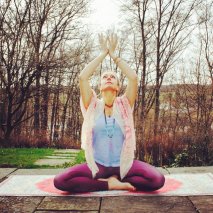 NEUE WEGE Yogalehrerin Fedelma Gronbach