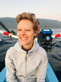 NEUE WEGE Yogalehrerin Christina Horst