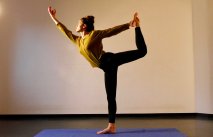NEUE WEGE Yogalehrerin Judith Nagel