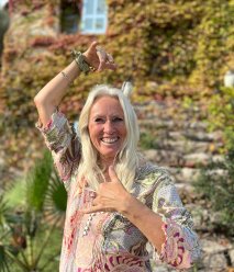 Yogalehrerin Dana Hulman Skocek