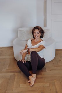 Yogalehrerin-Silke-Keller