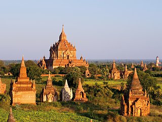 Bagan im Sonnenuntergang