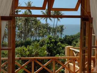Auf dem Balkon der Deluxe-Kategorie können Sie einen wunderschönen Blick auf das Meer genießen