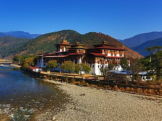 Malerisches Punakha Dzong in Bhutan