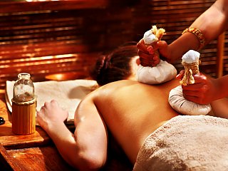 Ayurveda Massagen - vergessen Sie die Welt um sich herum und lassen Sie los