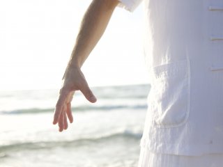 Auf unseren Qi Gong Reisen üben Sie an den schönsten Orten der Welt