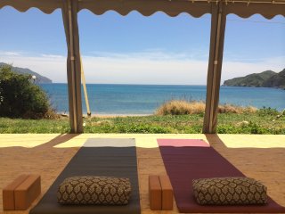Yoga-Shala direkt am Strand