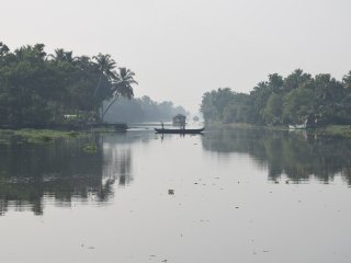 Weit und frei sind die Backwaters in Kerala