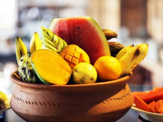 Frisches Obst gibt es im Ayurvie teils aus eigenem Anbau