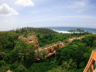 Das Barbery Beach Resort liegt unmittelbar am Meer
