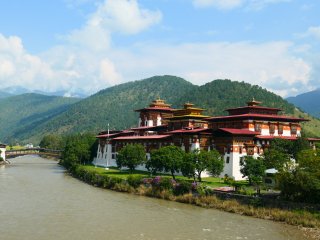 Das Kloster Punakha Dzong in Bhutan