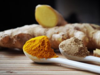 Kurkuma und Ingwer-Wurzel
