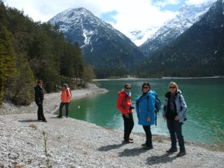 Die Wanderungen in Tirol führen Sie zu dem ein oder anderen stillen Bergsee. 