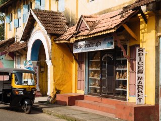 Die Hafenstadt Cochin in Kerala, mit der Rikschad erkunden und die nahgelegenen Märkte 