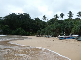 Einsamer Strand direkt am Hotel