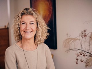 NEUE WEGE Yogalehrerin Anke Rebetje