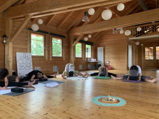 Entspannende Yoga-Praxis 