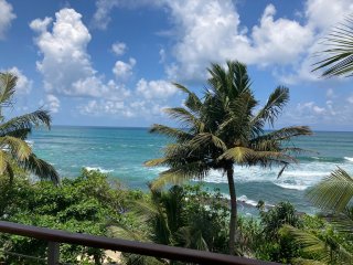 Genießen Sie den traumhaften Blick vom Sithnara aus auf das Meer