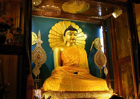 Besichtigen Sie den Mahabodi Tempel in Bodhgaya