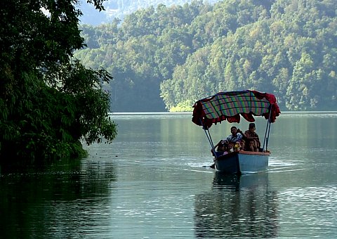 Titel: Ayurveda Nepal Pokhara Begnas Lake Lake