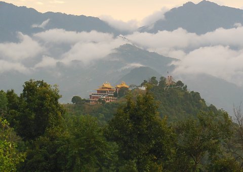 Der Ausblick in die Natur Nepals vom Namo Buddha Resort 