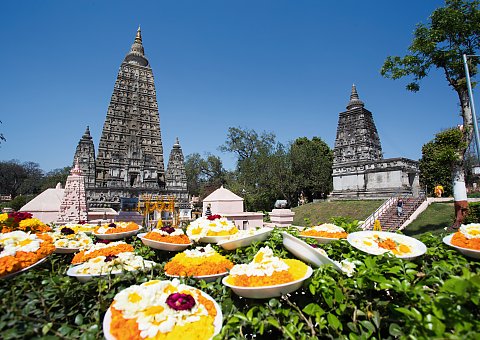 Eindrucksvoller Blick auf den Mahabodhi Tempel