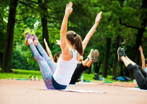 Pilates im Grünen
