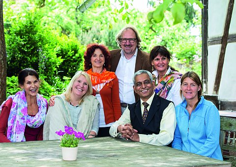 Das Team des Rosenberg Ayurveda Gesundheits- und Kurzentrum freut sich auf Sie!