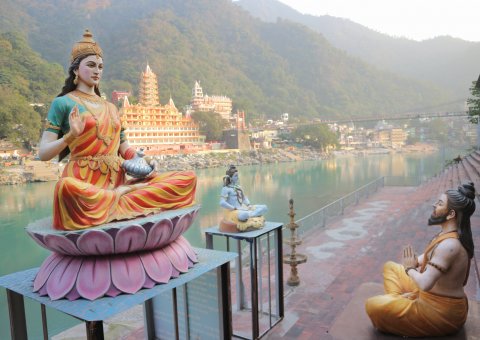 Tauchen Sie ein in die mystische Kultur in Nordindien am Ganges