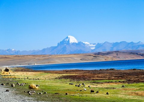 Genießen Sie den traumhaften Blick auf den Kailash 
