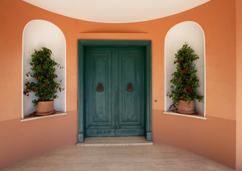 Entdecken Sie gemütliche Plätze zum Verweilen in der Villa Garulli