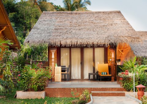 Entspannen Sie nach Ihrer Ayurveda-Kur auf der Terrasse der neuen Wooden Premium Villen