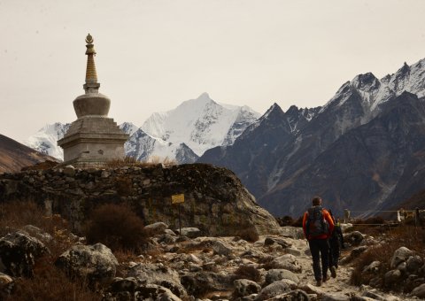 Bewundern Sie die prächtige Stupa in Nepal