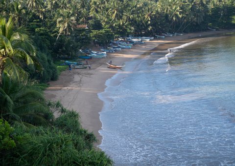 Von der HIRU Villa aus sind sie in kürzester Zeit am Sandstrand