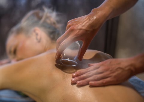 Wellness-Anwendungen im Natur-Spa des Hotel Saalerwirt genießen