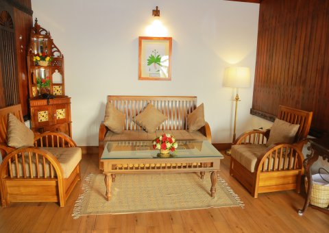 Die Pool Villa des AyurSoma Ayurveda Royal Retreats