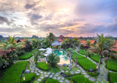 Das naturbelassene Arya Arkananta Resort & Spa