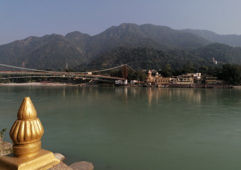 Blick auf die Berge vom Ganges