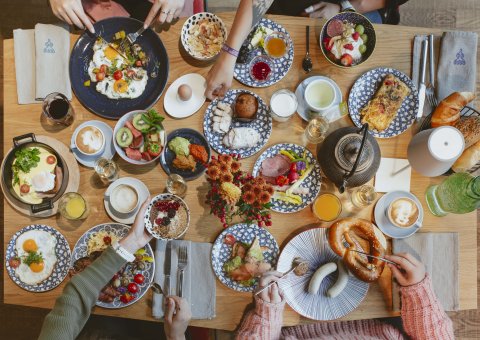 Im Hotel erwartet Sie ein vielfältiges Frühstückbuffet