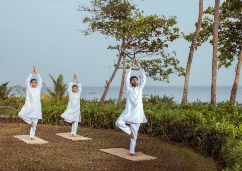 Yoga-Einheiten ergänzen Ihre Ayurveda-Kur