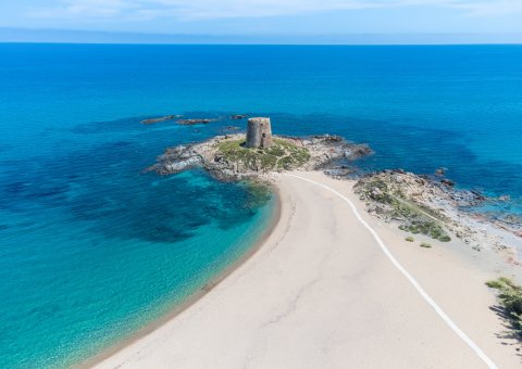 Der weite Sandstrand von Torre di Bari