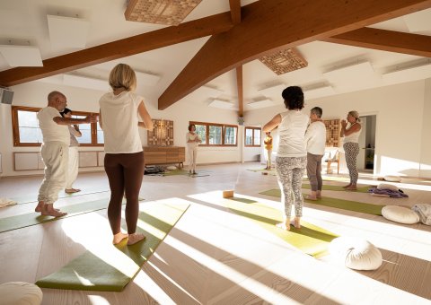 Entspannen Sie beim Yoga