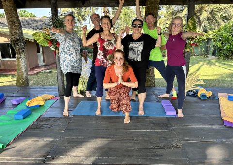 Gemeinsame Yoga Stunden auf Sri Lanka