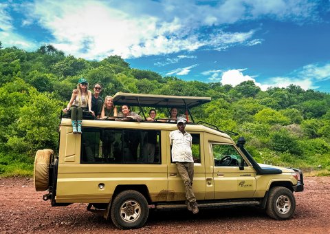 Ihr Guide begleitet Sie während Ihrer Safari