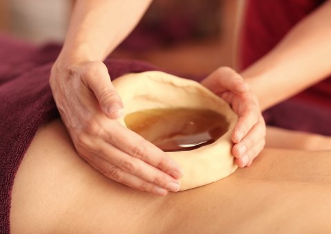 Genießen Sie die ayurvedischen Behandlungen